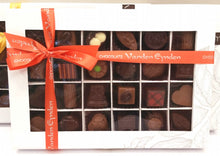 Charger l'image dans la galerie, Coffret «De luxe» 16 ou 24 chocolats
